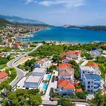 Villa Omega *