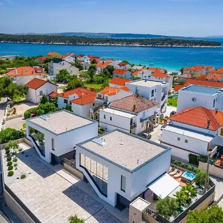 Alpha & Omega * Rab Town