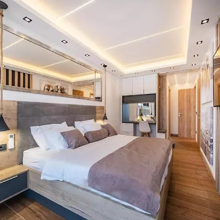 Alpha & Omega Villa *