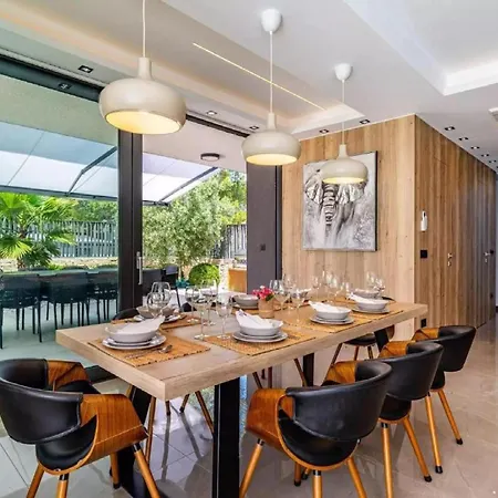 Alpha & Omega Rab Town