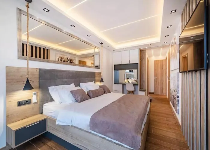 Alpha & Omega Villa *