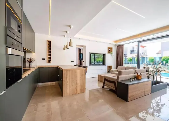Alpha & Omega Villa
