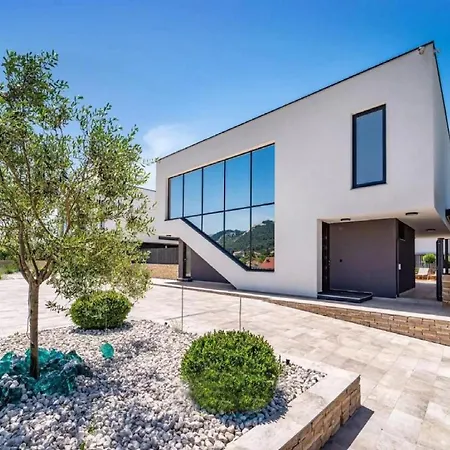 Alpha & Omega Villa Rab Town